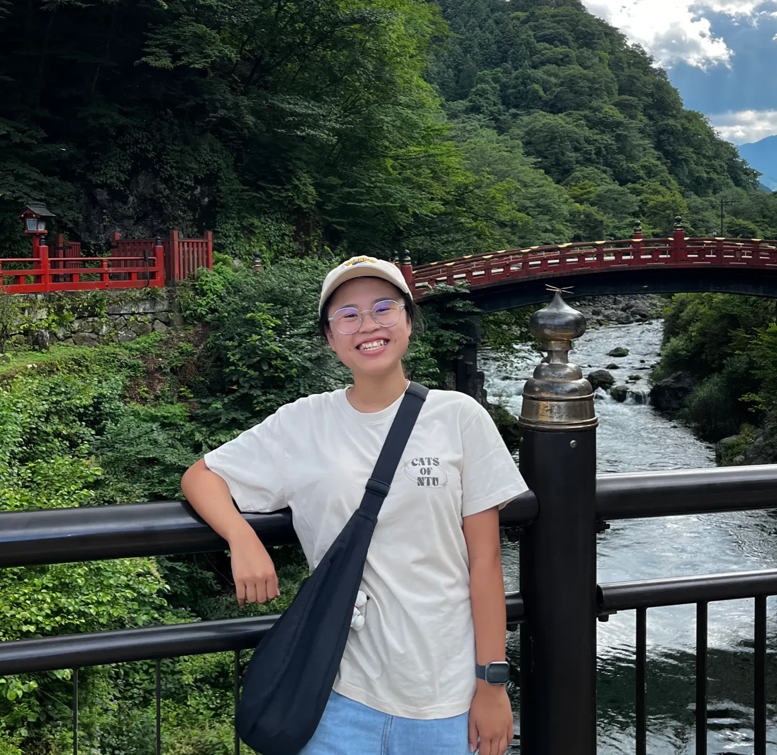 📍 Shinkyo Bridge , Nikko, Japan